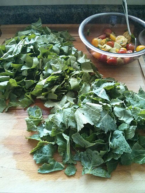 My First Dinner With the Drumlin Farm CSA – Kale & Beet Green Pasta