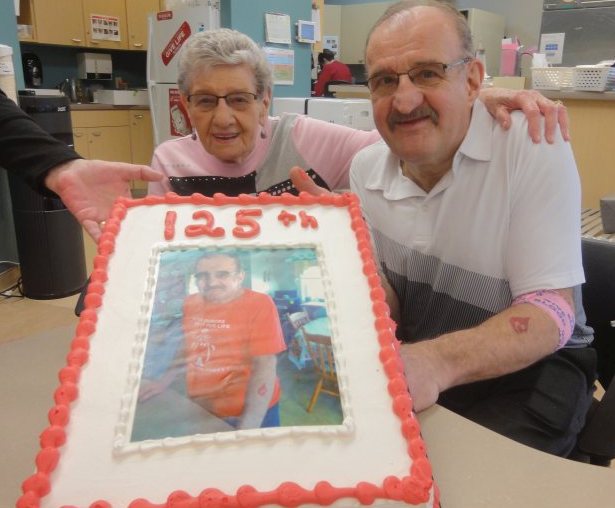 Local Puslinch Resident Celebrates 125th Blood Donation