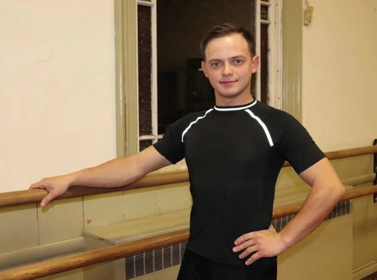 Vitalii Luzan: Ukrainian Dancer Finding Hope
